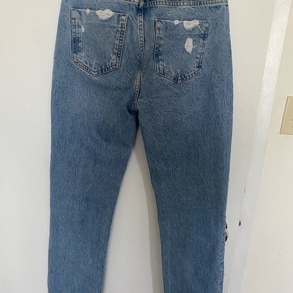 Zara High Waisted Vintage Jeans - Picture 5 of 6